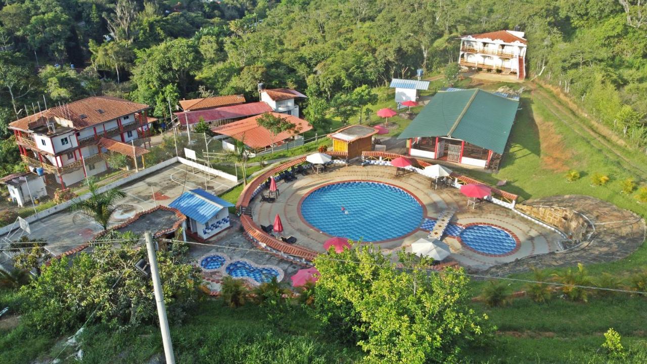 Hotel Verde Menta Сан-Хиль Экстерьер фото