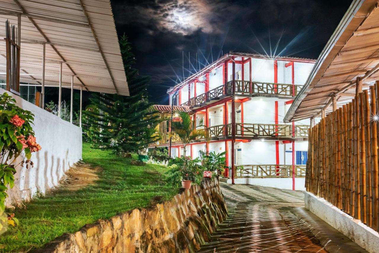 Hotel Verde Menta Сан-Хиль Экстерьер фото