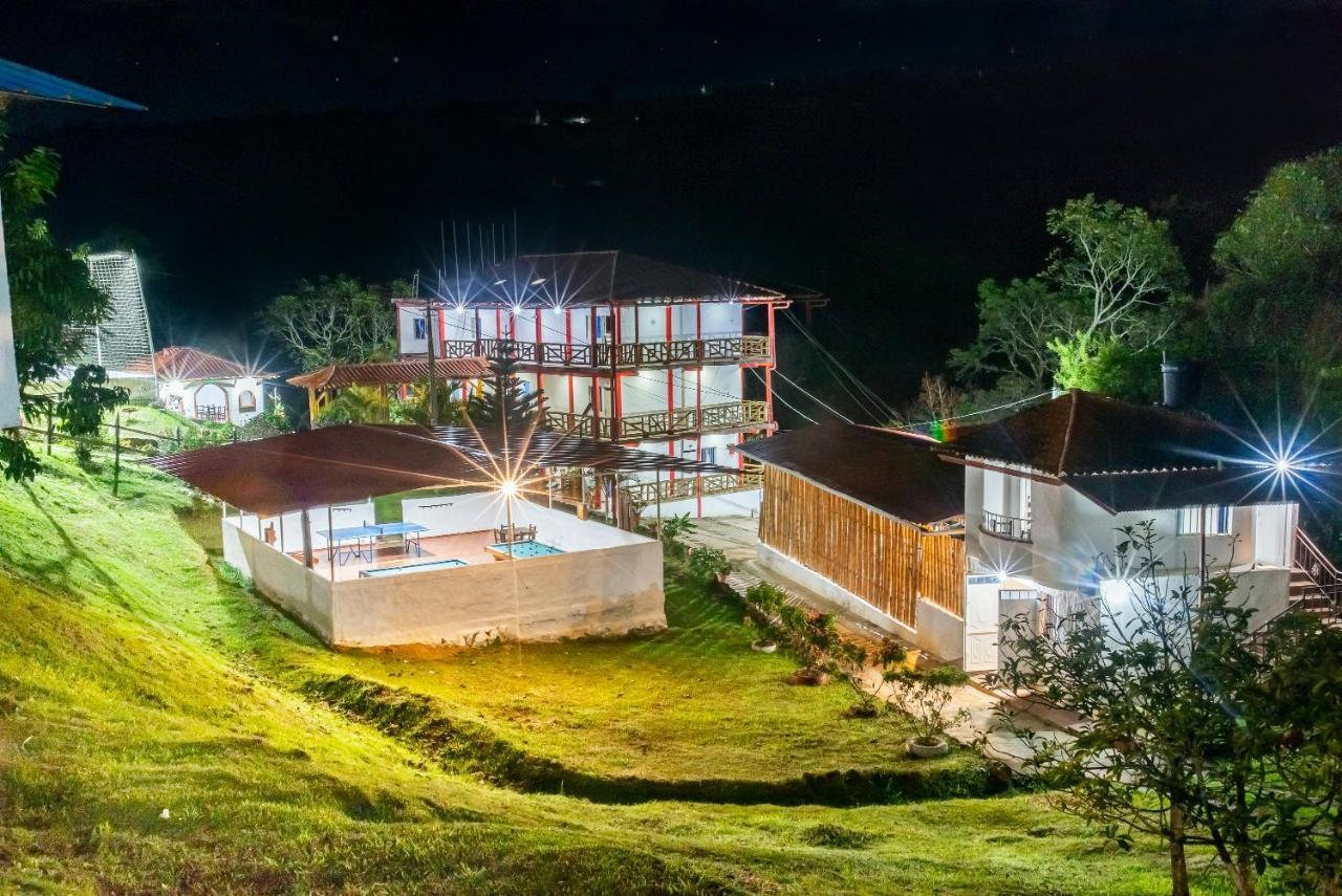 Hotel Verde Menta Сан-Хиль Экстерьер фото